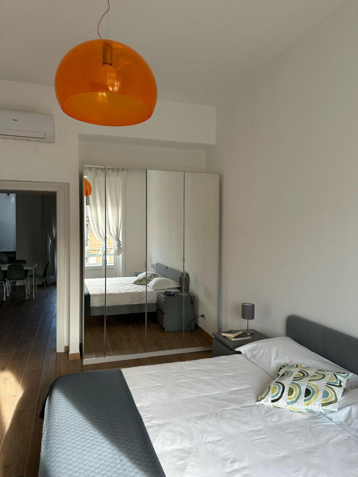 Apartment New With Balcony, Isola Bosco Verticale Milan